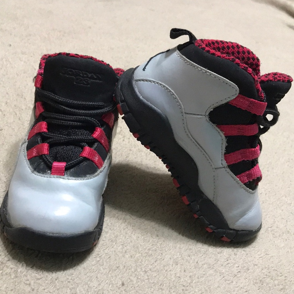 Jordan 10’s inferred’s size 6C